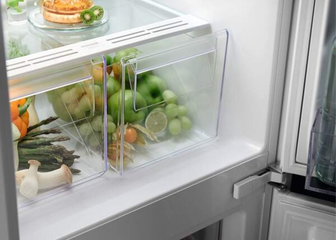 Electrolux LNS5LE18S Chladnička