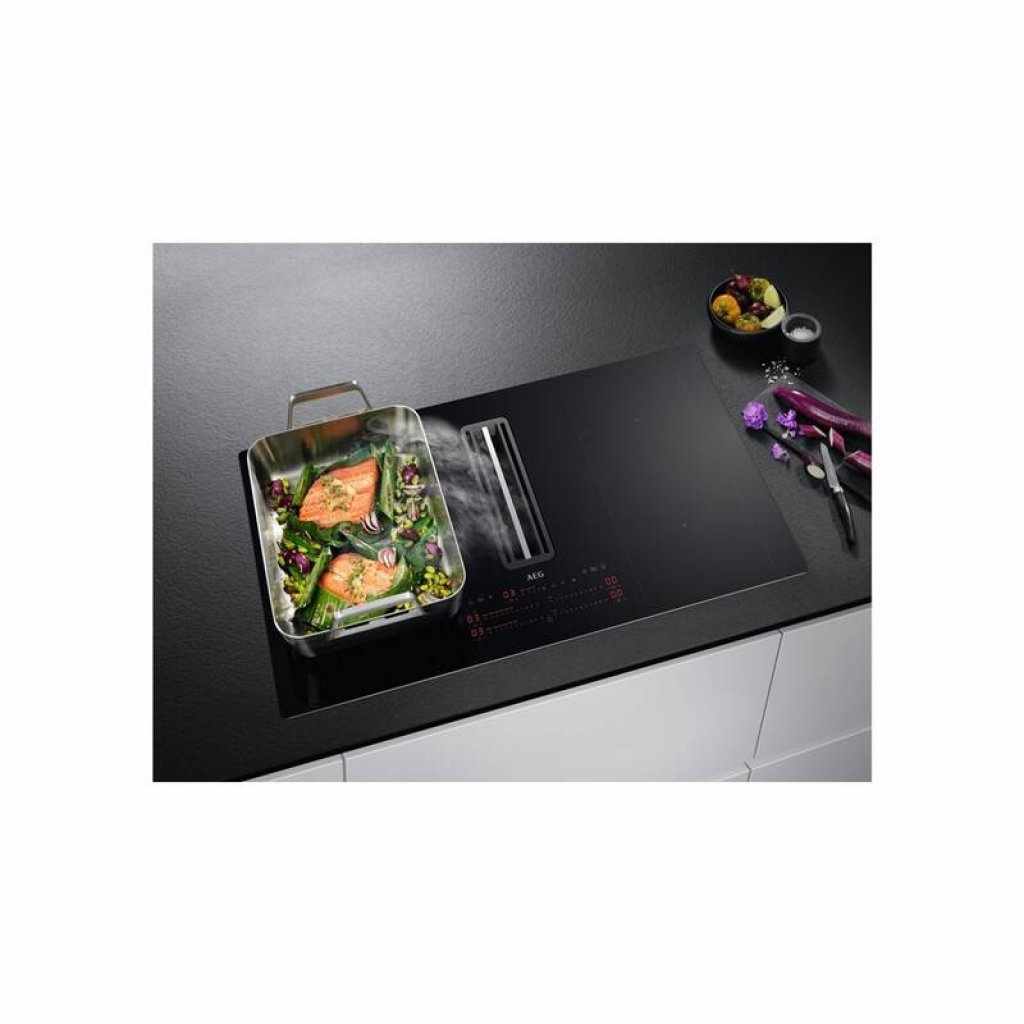 AEG CCE84779CB Varná doska